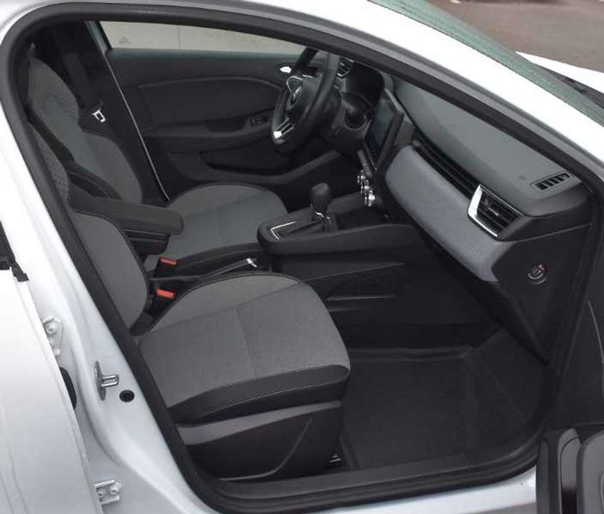 Mitsubishi Colt - Imagem 11