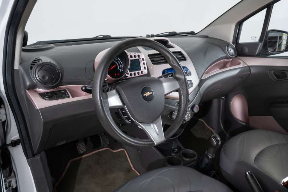 Chevrolet Spark - Imagem 11