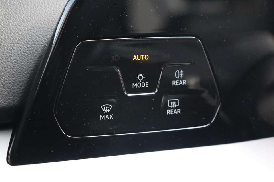Volkswagen Golf - Imagem 14