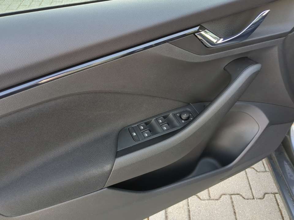 Car picture 8