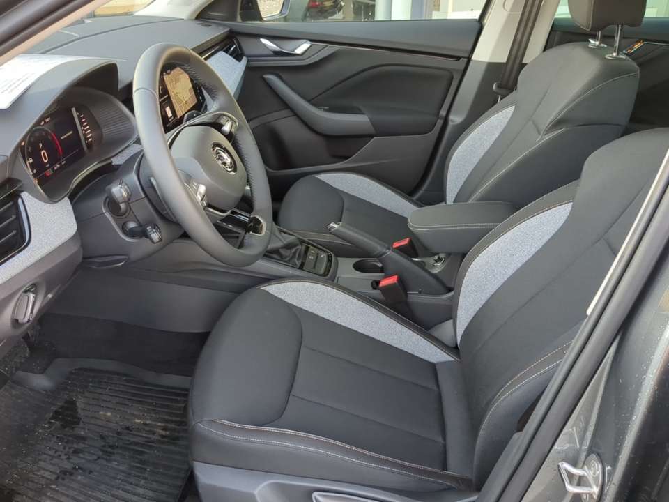 Car picture 9
