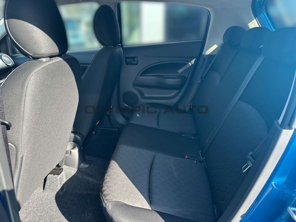 Mitsubishi Space Star - Imagem 12