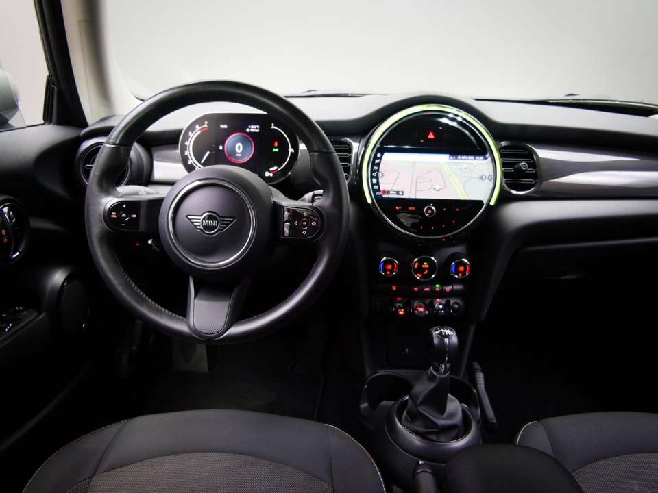 MINI One - Imagem 16