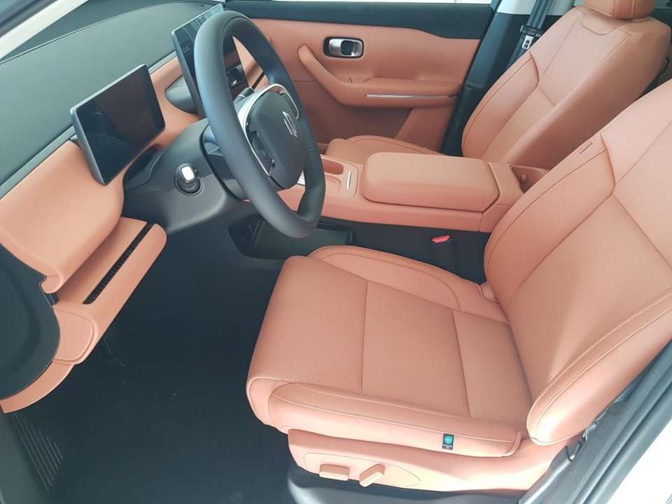 Car picture 8