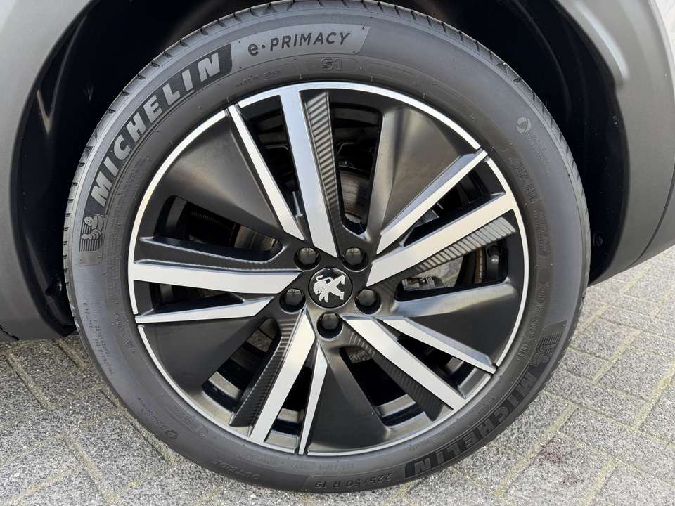 Car picture 9