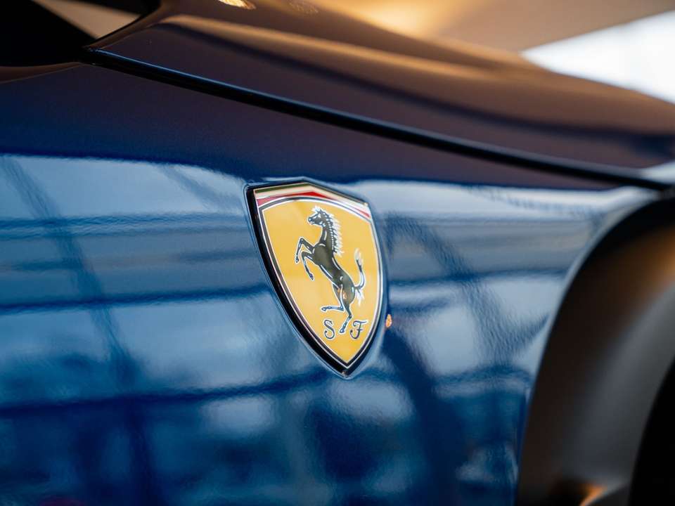 Ferrari Purosangue - Imagem 12