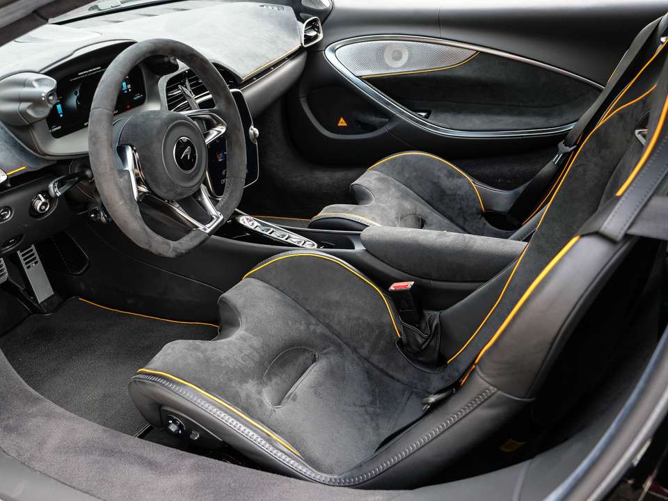 Car picture 11