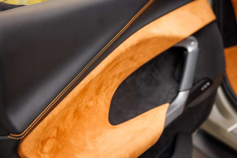 Ferrari 296 GTB - Imagem 16