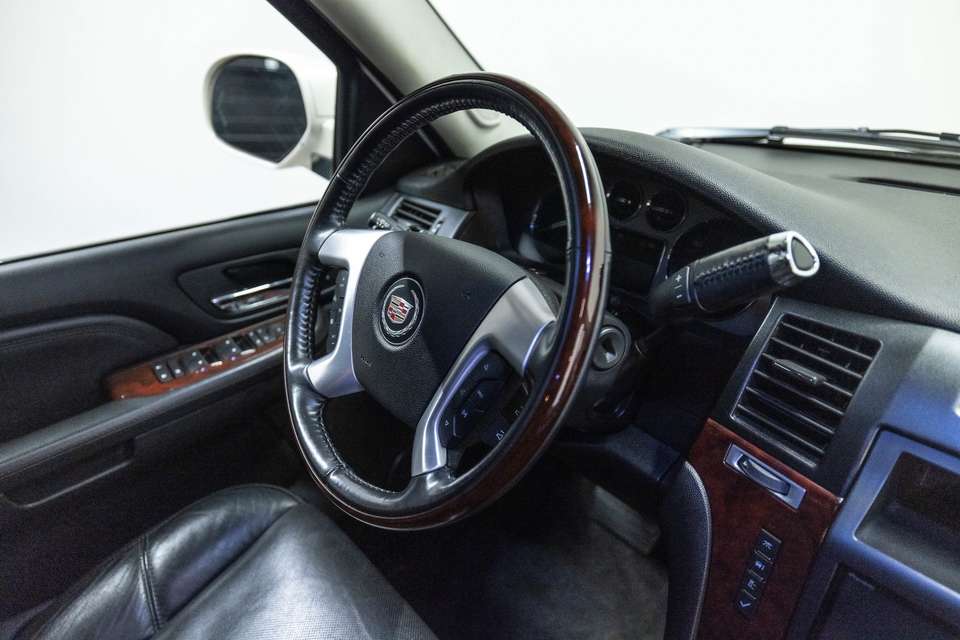 Cadillac Escalade - Imagem 6