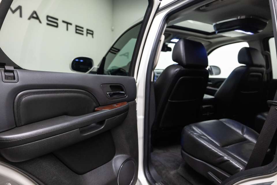 Cadillac Escalade - Imagem 20