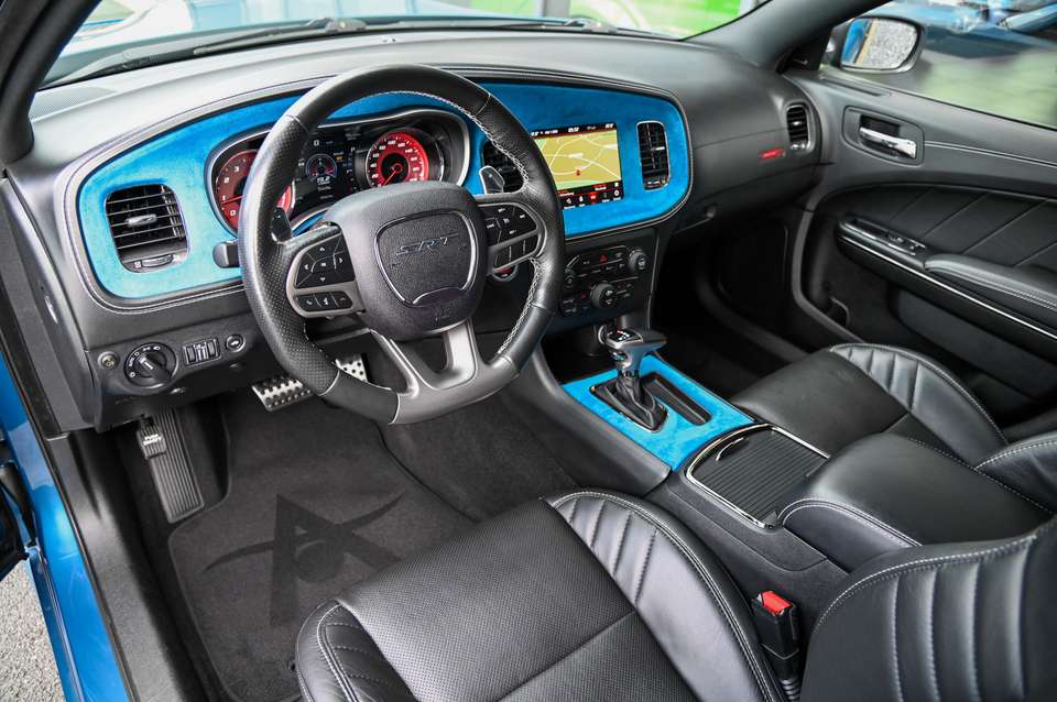 Dodge Charger - Imagem 9