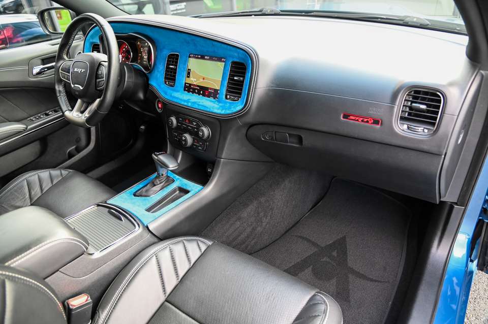 Dodge Charger - Imagem 11