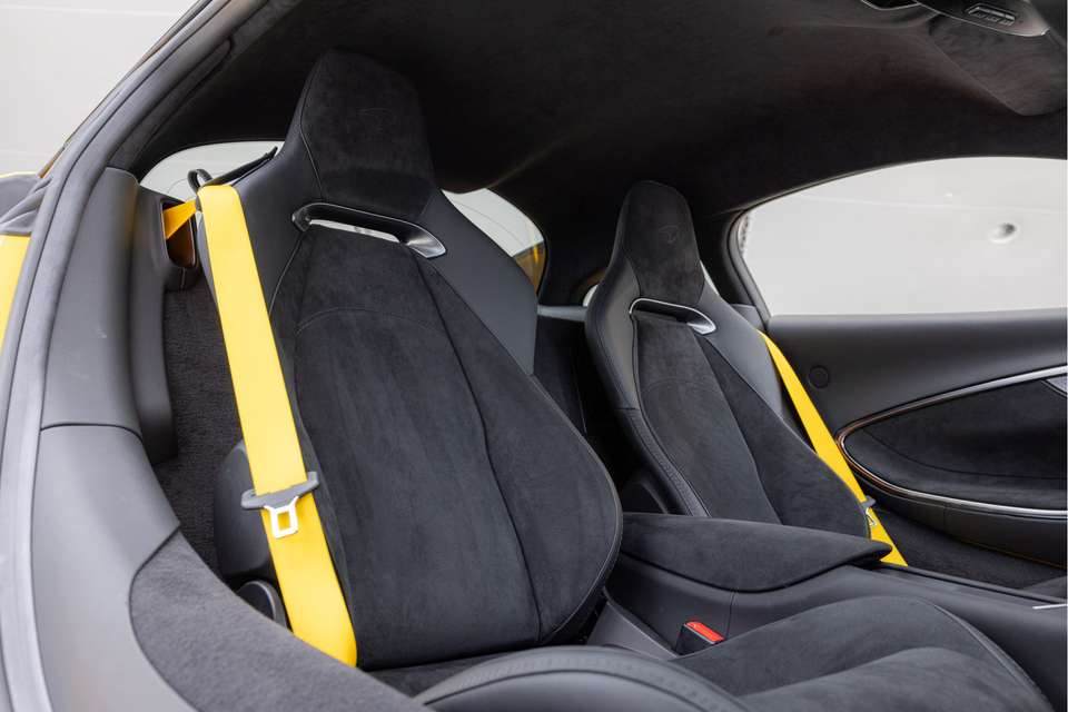 McLaren Artura - Imagem 4