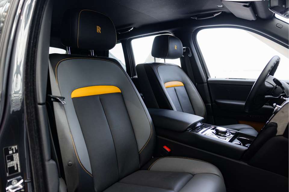 Rolls-Royce Cullinan - Imagem 4