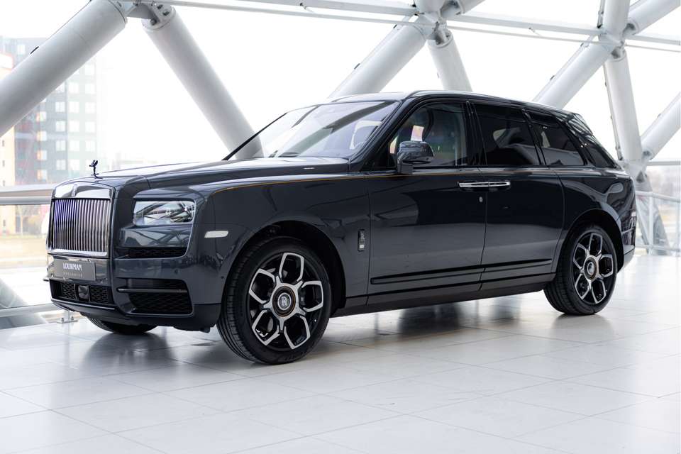 Rolls-Royce Cullinan - Imagem 7