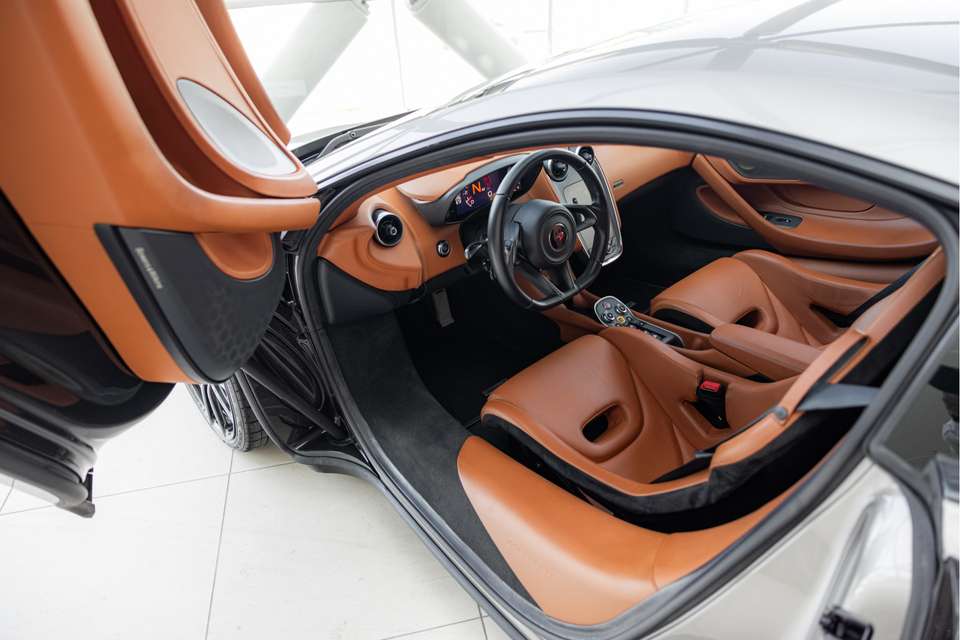 McLaren 570S - Imagem 4