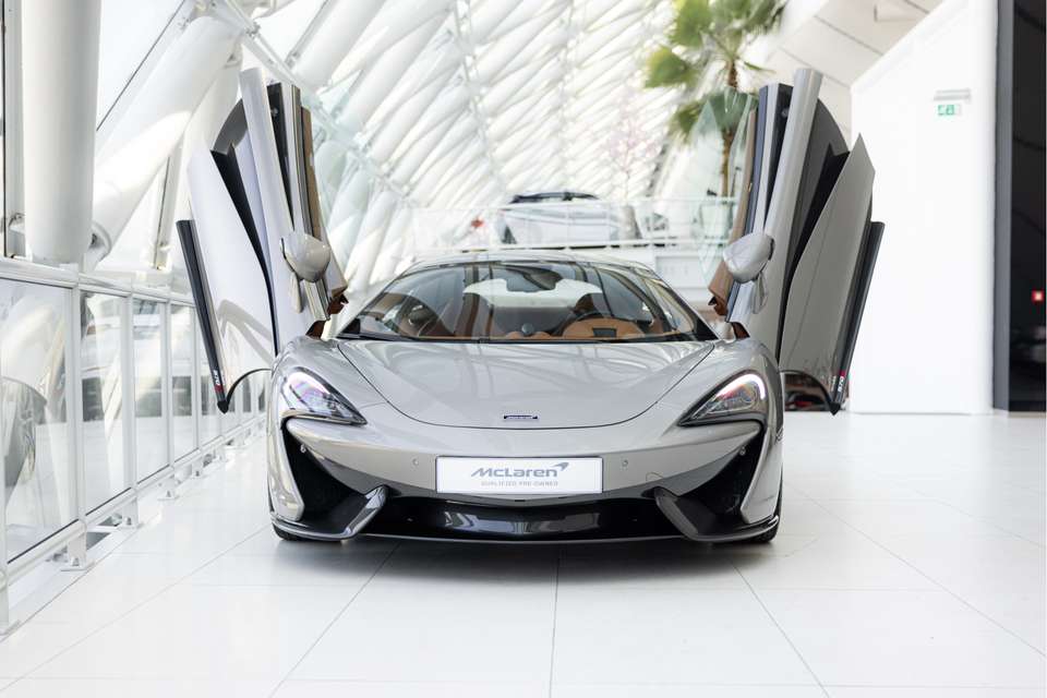 McLaren 570S - Imagem 9