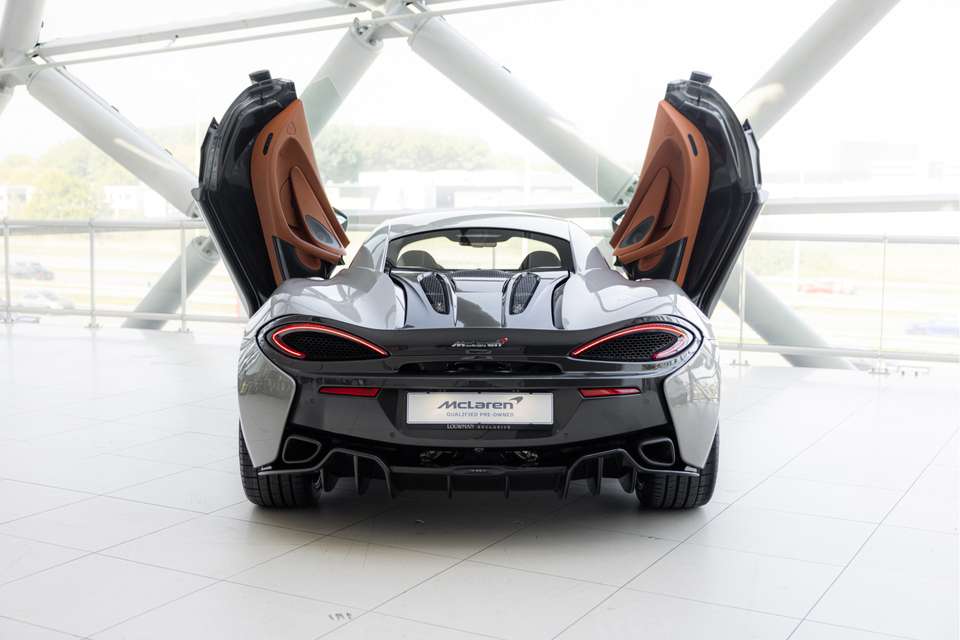 McLaren 570S - Imagem 12