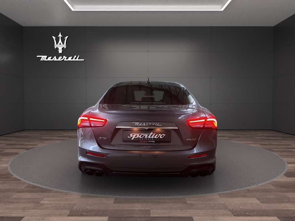 Maserati Ghibli - Imagem 6