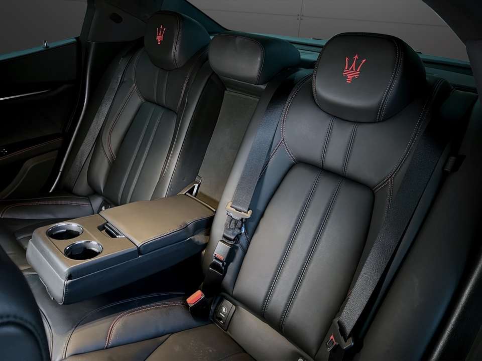 Maserati Ghibli - Imagem 12