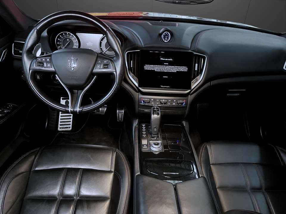 Maserati Ghibli - Imagem 13