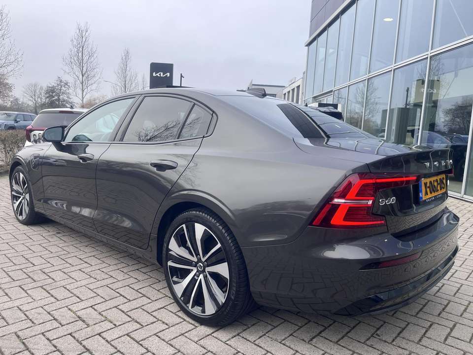 Volvo S60 - Imagem 2