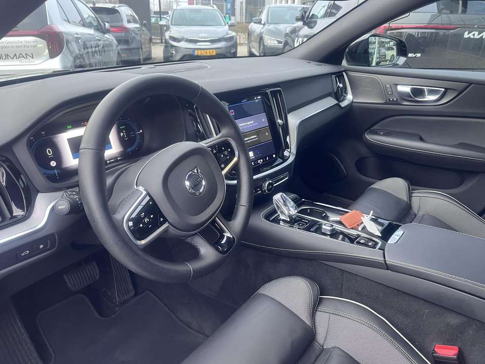 Volvo S60 - Imagem 7