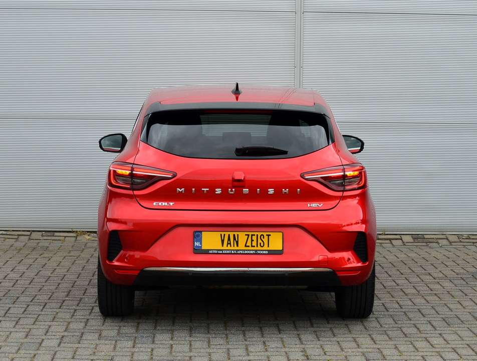 Mitsubishi Colt - Imagem 10