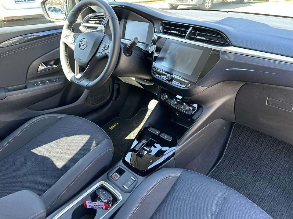 Car picture 11