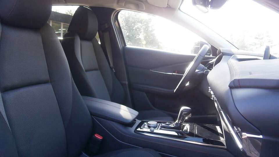 Mazda CX-30 - Imagem 13