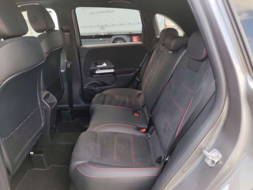Mercedes-Benz B 250 - Imagem 10