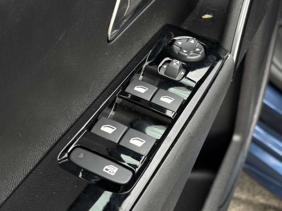 Lancia Ypsilon - Imagem 20