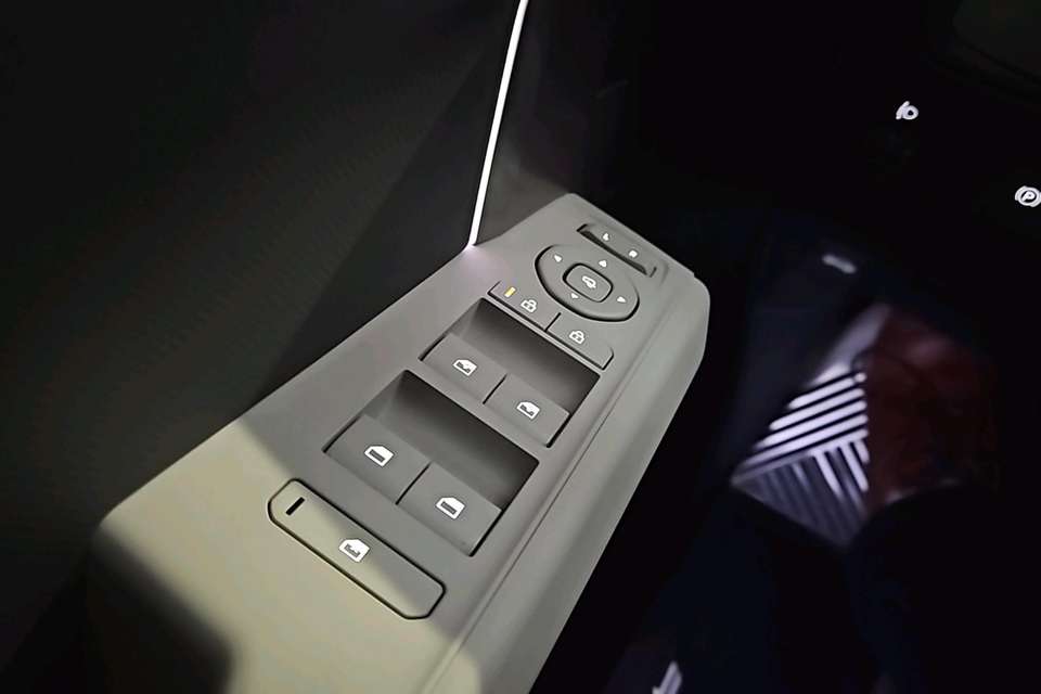 Car picture 15