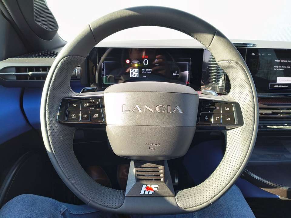 Lancia Ypsilon - Imagem 9