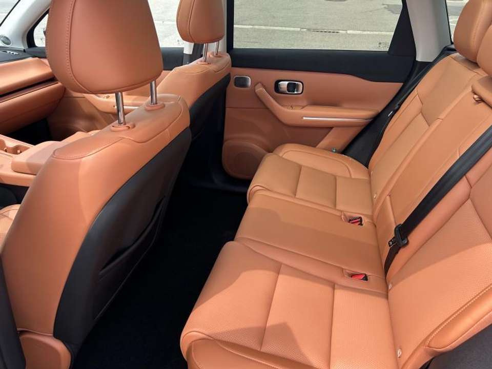 Car picture 9