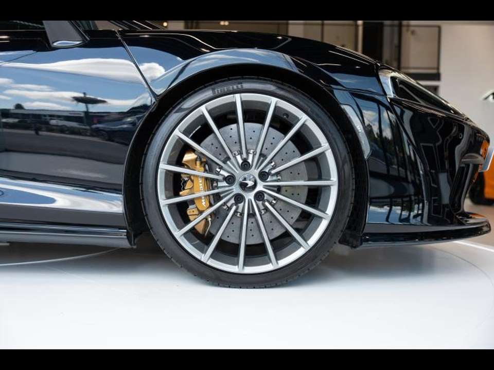 McLaren GT - Imagem 9