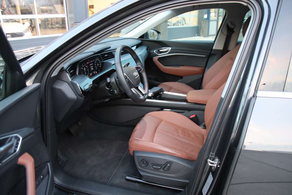 Car picture 9