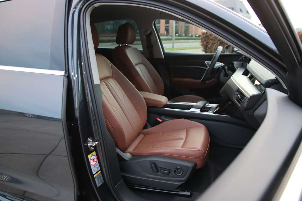 Car picture 11