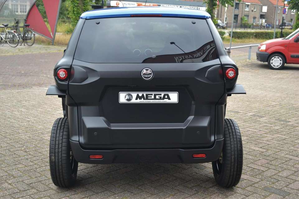 Aixam Mega - Imagem 4