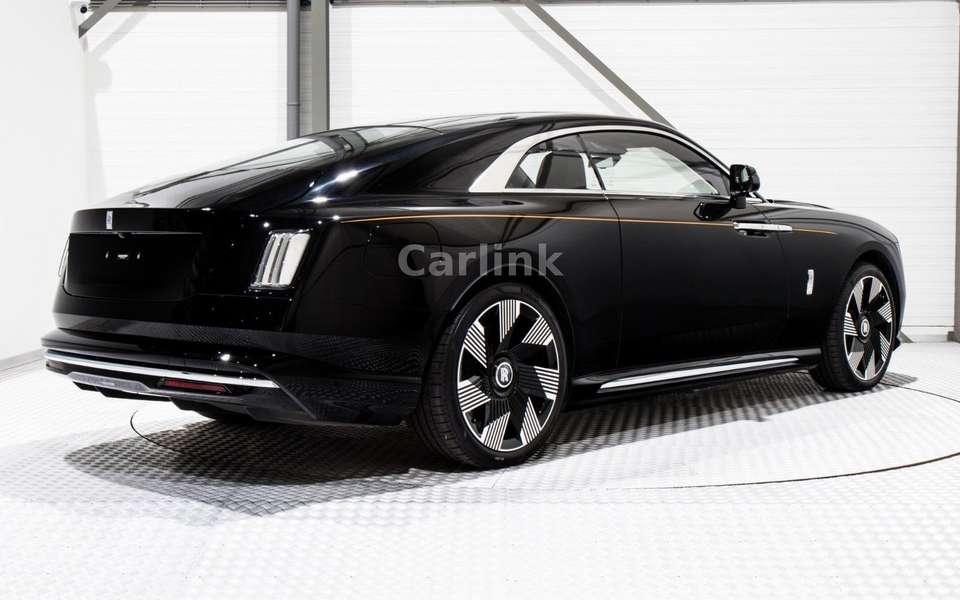 Rolls-Royce Spectre - Imagem 3