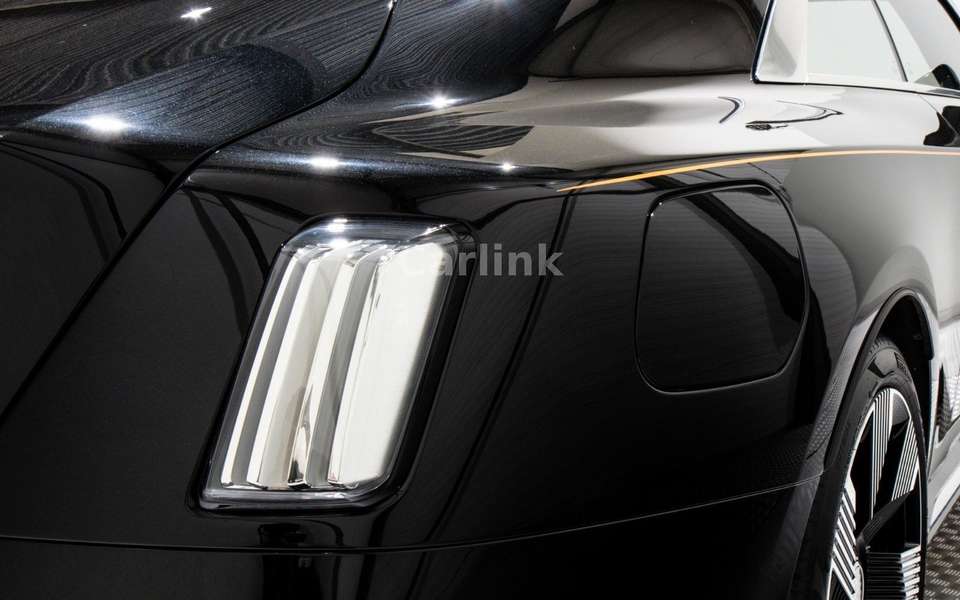 Rolls-Royce Spectre - Imagem 6