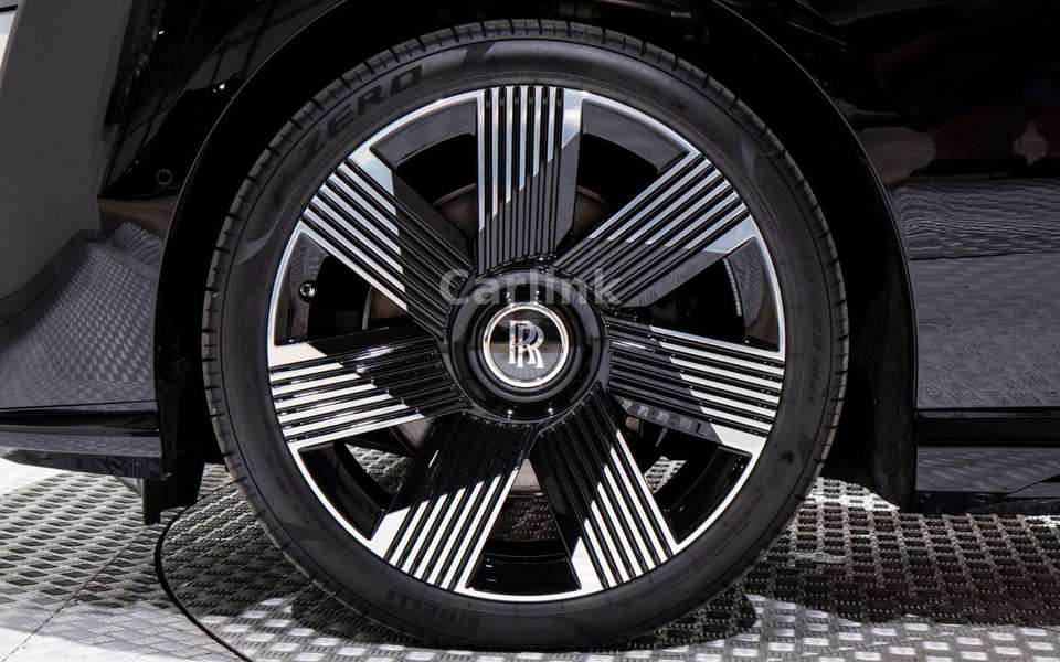 Rolls-Royce Spectre - Imagem 9