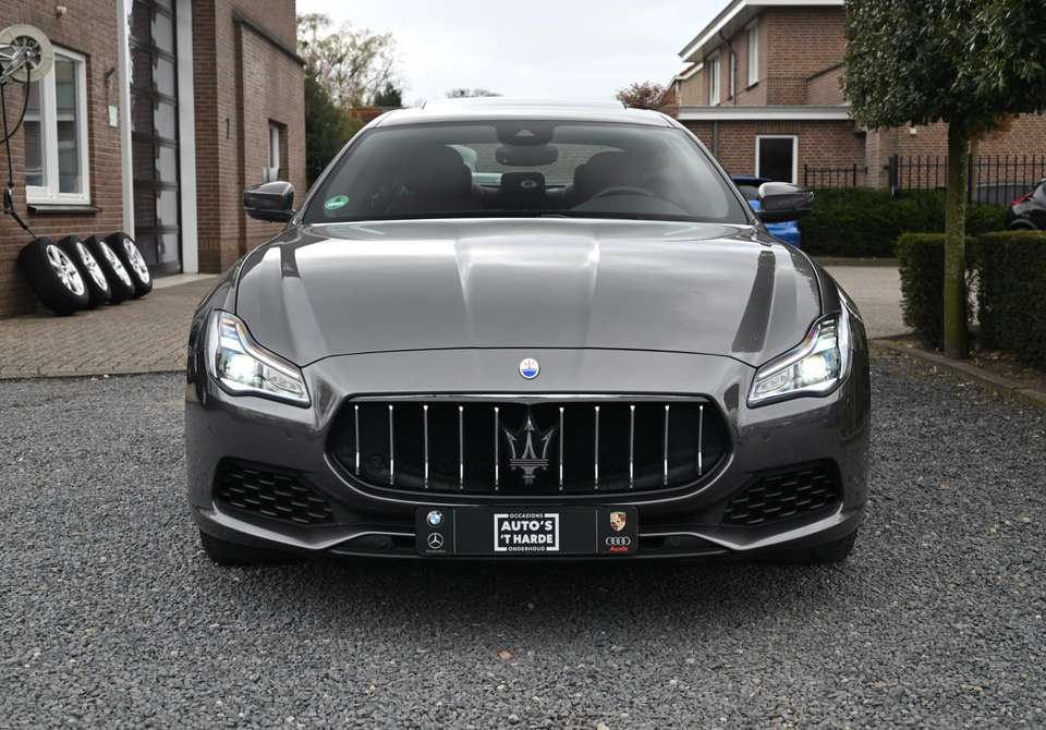 Maserati Quattroporte - Imagem 8