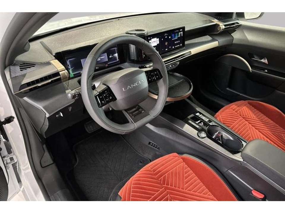 Lancia Ypsilon - Imagem 12