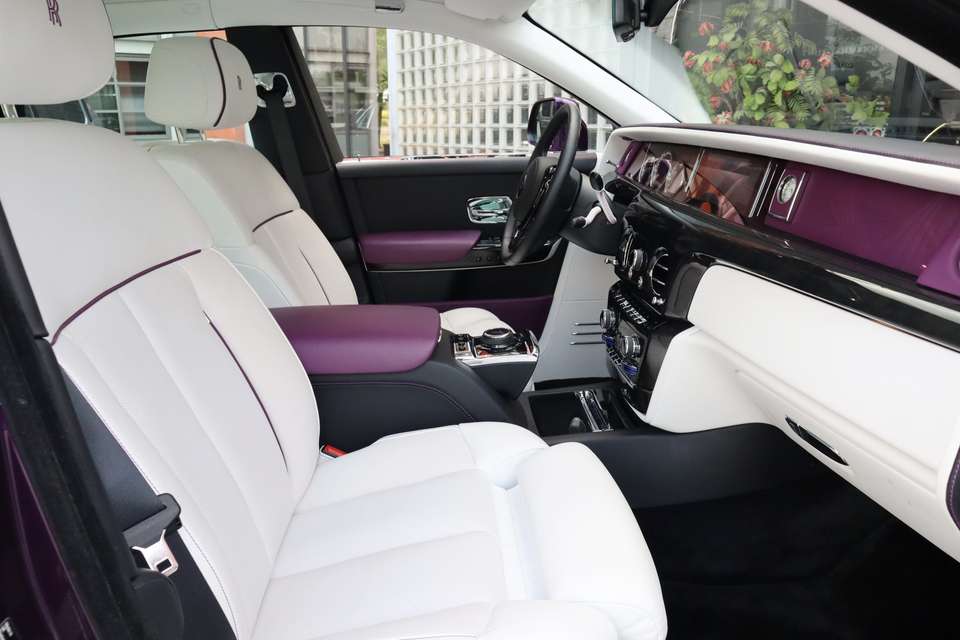 Rolls-Royce Phantom - Imagem 13