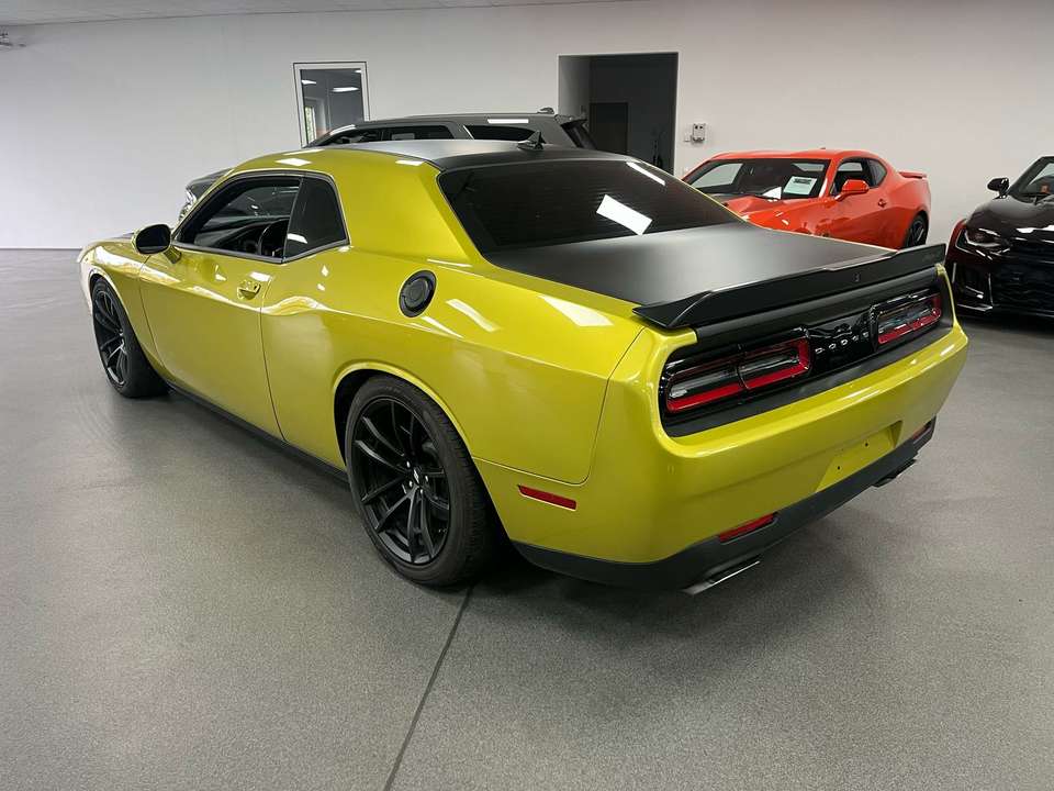 Dodge Challenger - Imagem 7