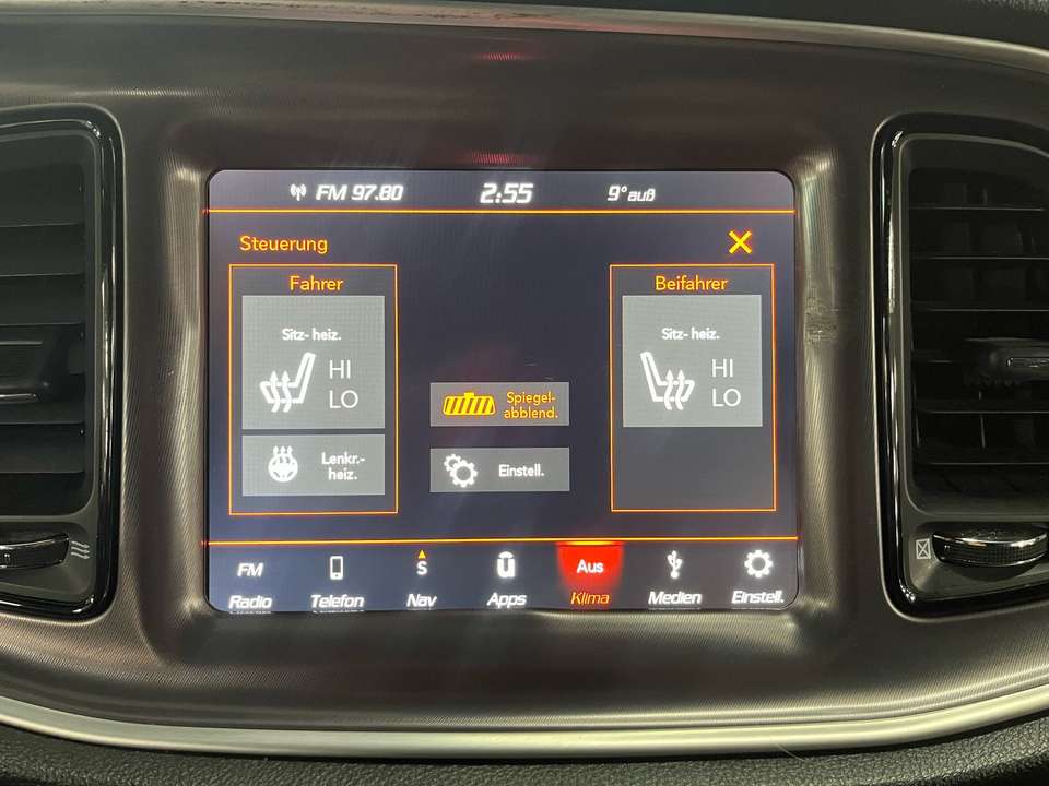 Dodge Challenger - Imagem 16