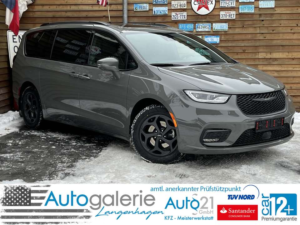Chrysler Pacifica 2023