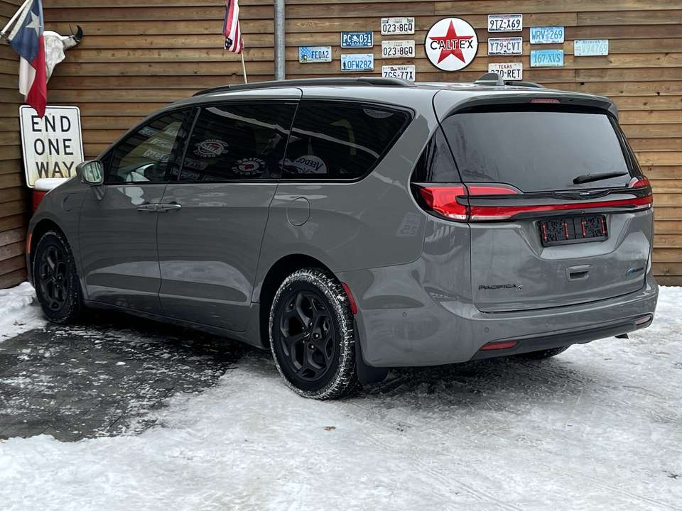 Chrysler Pacifica - Imagem 10