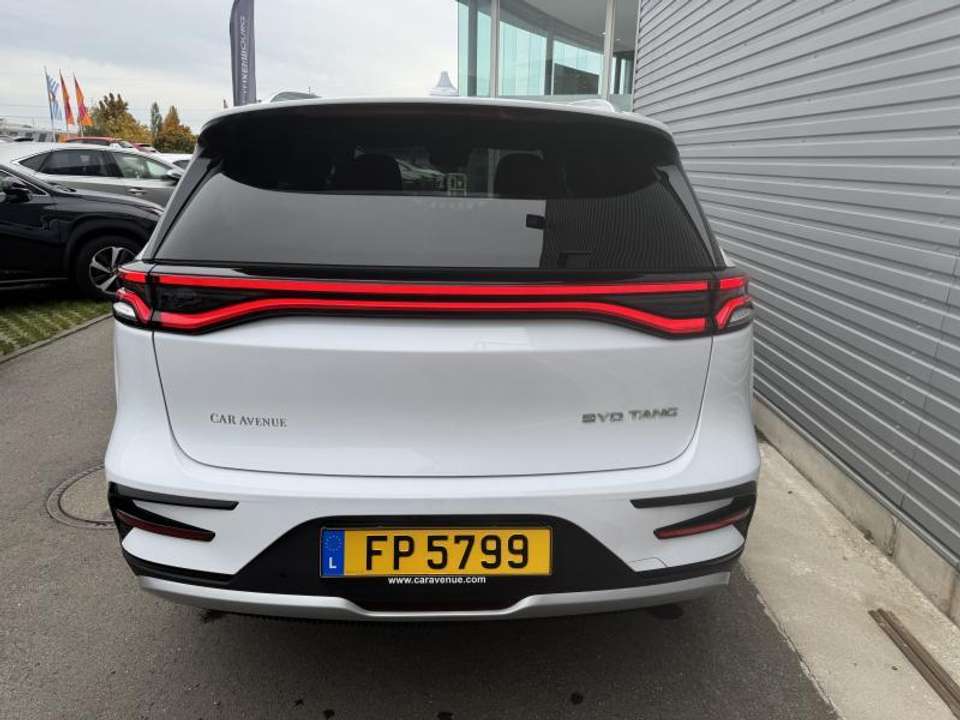 BYD Tang - Imagem 5